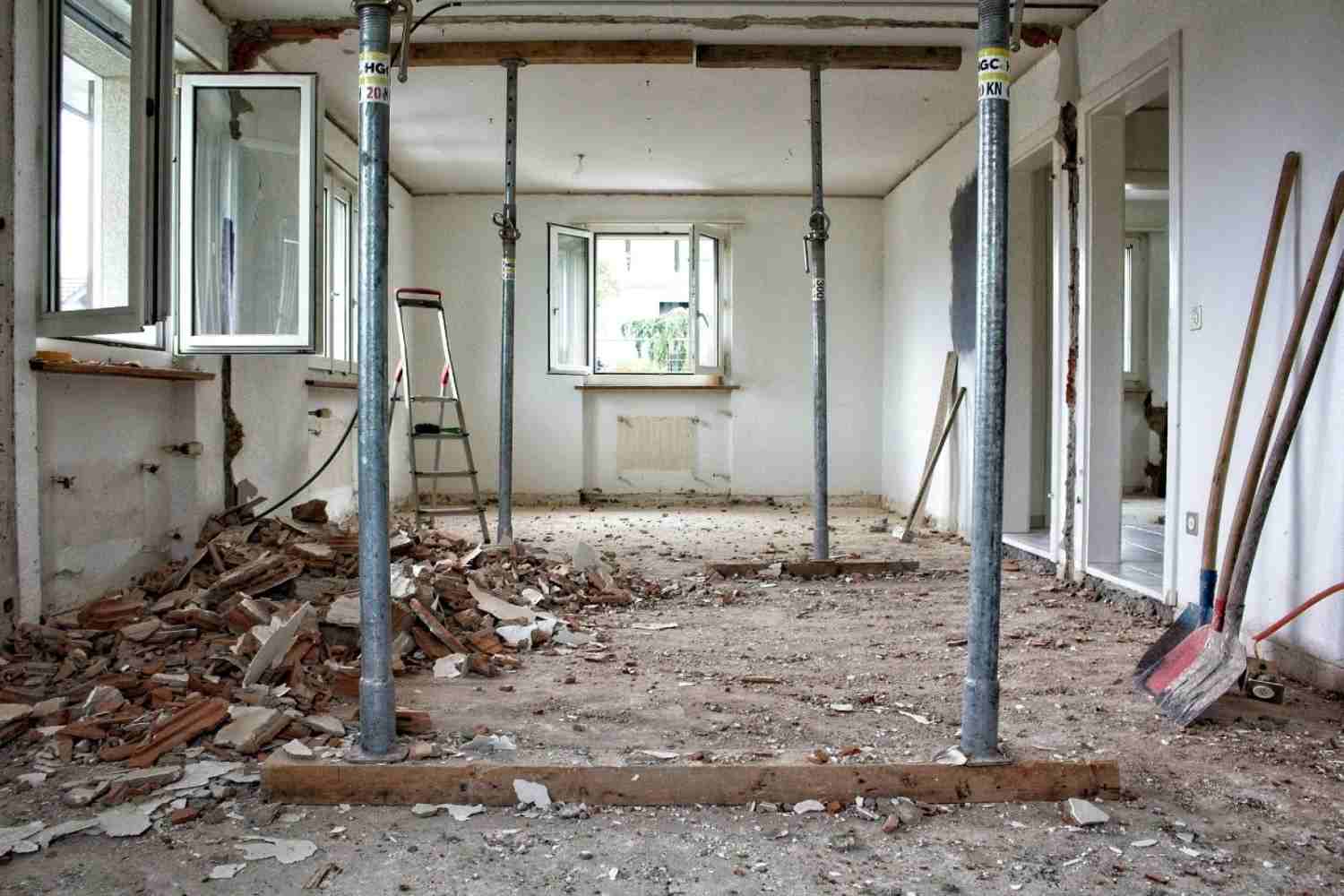 a room that has some tools in it